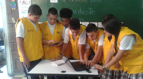 En la Marceliana Saldarriaga las TIC, escenario de encuentro entre estudiantes y docentes