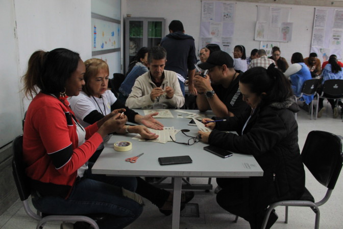 Docentes de Itagüí comparten experiencias de innovación educativa